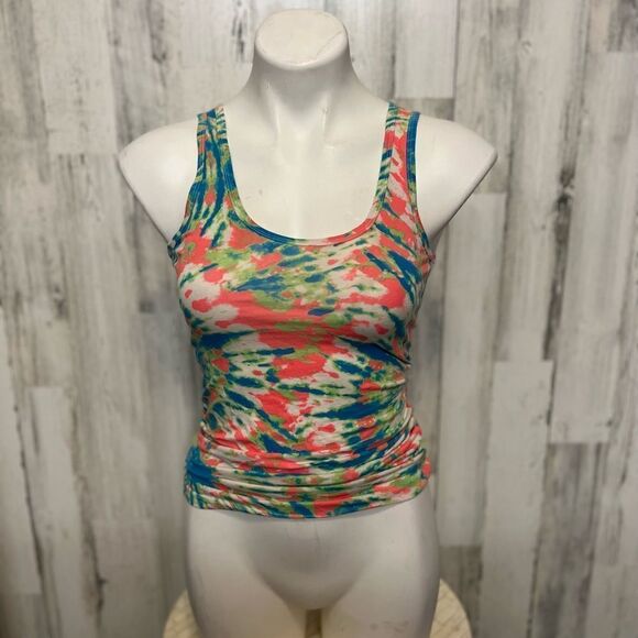 Top  - Picture 1 of 5